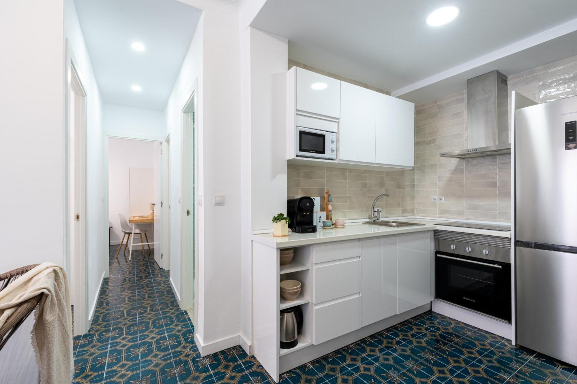 Piso Elegante Y Nuevo De 3 Habitaciones Y 2 Banos Sevilla Exteriör bild
