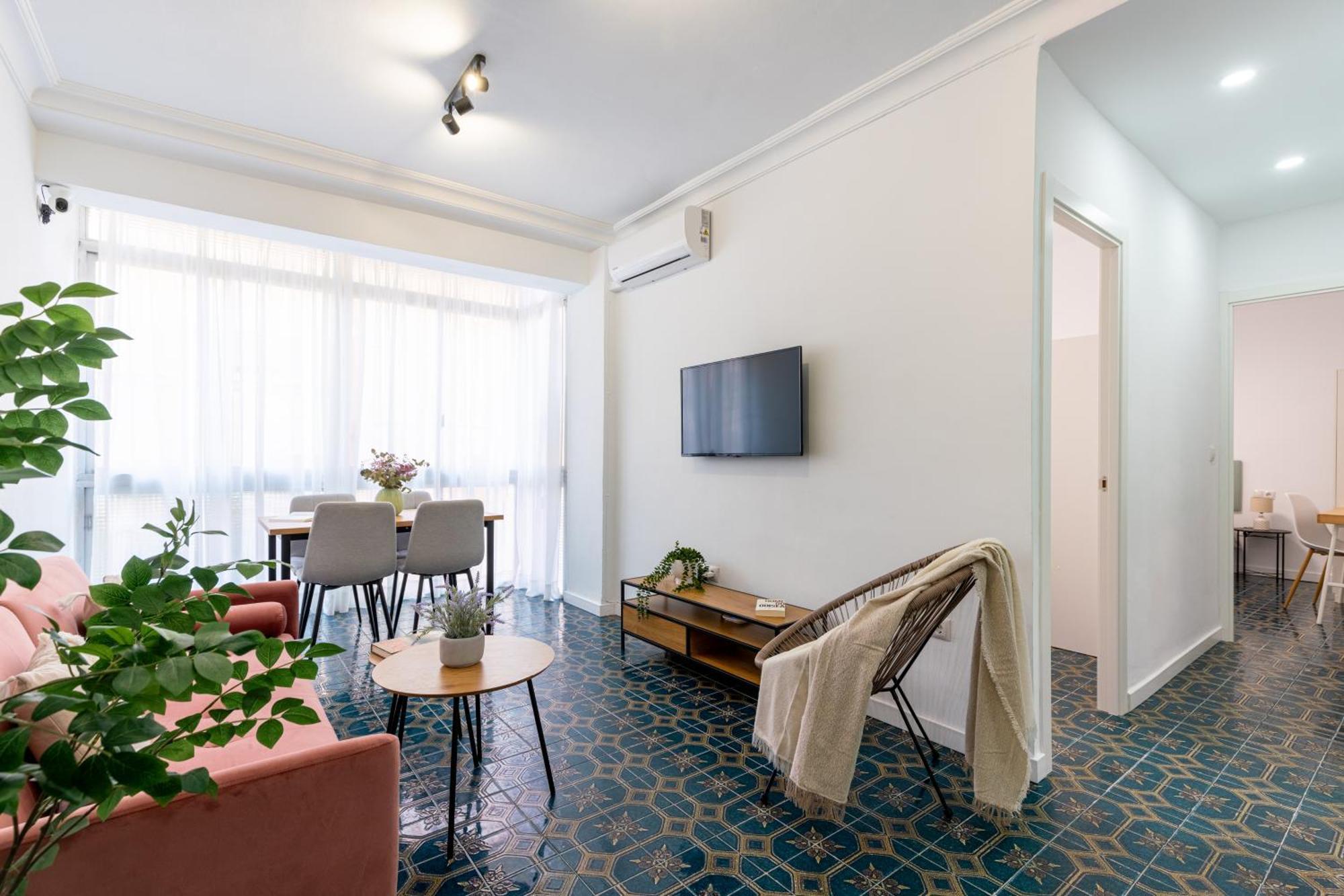 Piso Elegante Y Nuevo De 3 Habitaciones Y 2 Banos Sevilla Exteriör bild