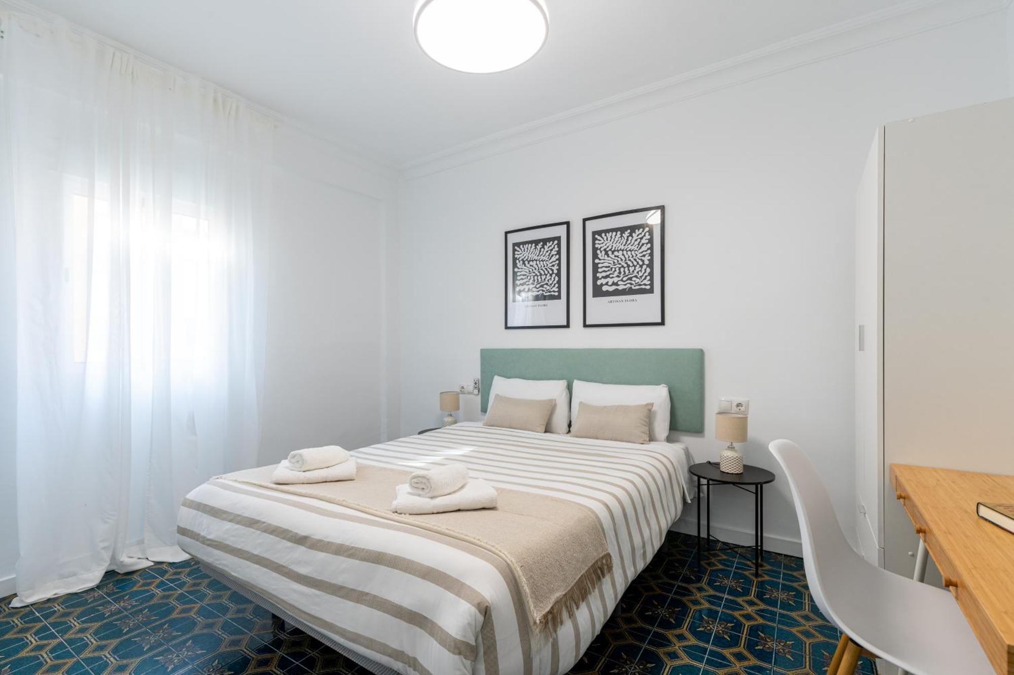Piso Elegante Y Nuevo De 3 Habitaciones Y 2 Banos Sevilla Exteriör bild