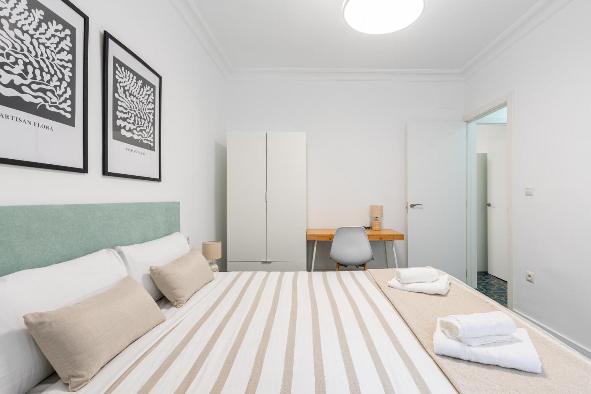 Piso Elegante Y Nuevo De 3 Habitaciones Y 2 Banos Sevilla Exteriör bild