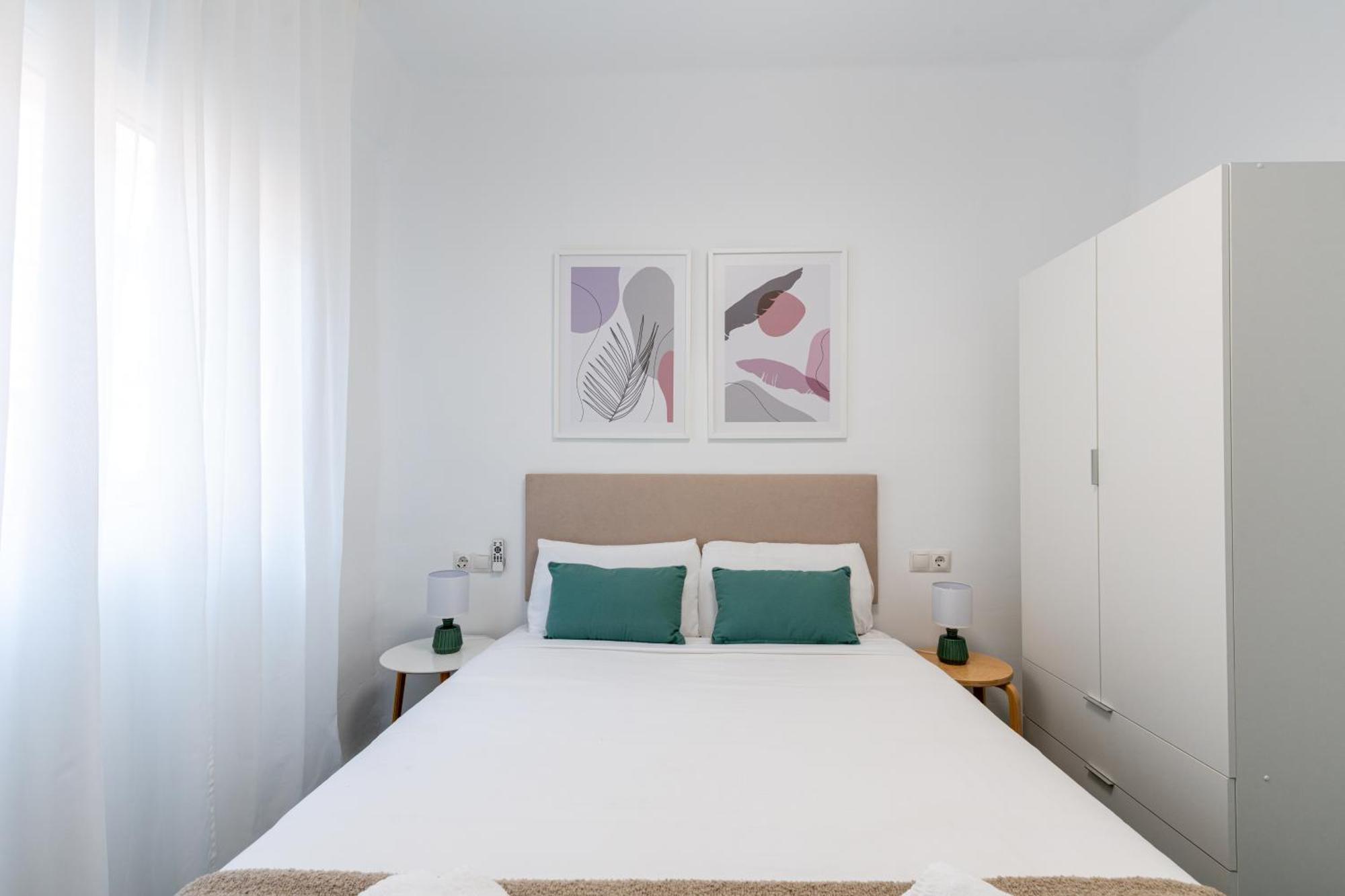 Piso Elegante Y Nuevo De 3 Habitaciones Y 2 Banos Sevilla Exteriör bild